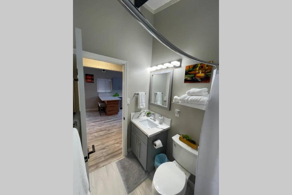 Spacious 2 Bedroom Beach House With King Suite Waianae Εξωτερικό φωτογραφία