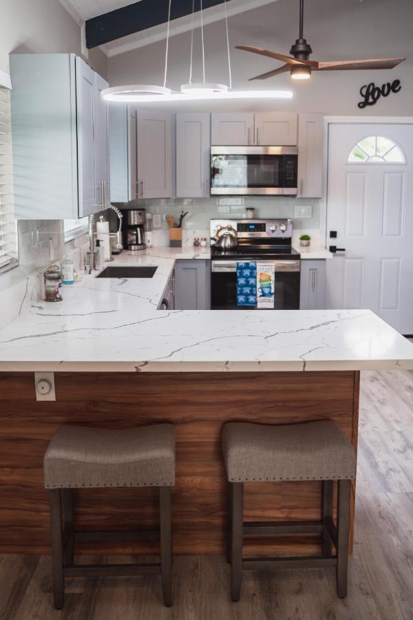 Spacious 2 Bedroom Beach House With King Suite Waianae Εξωτερικό φωτογραφία