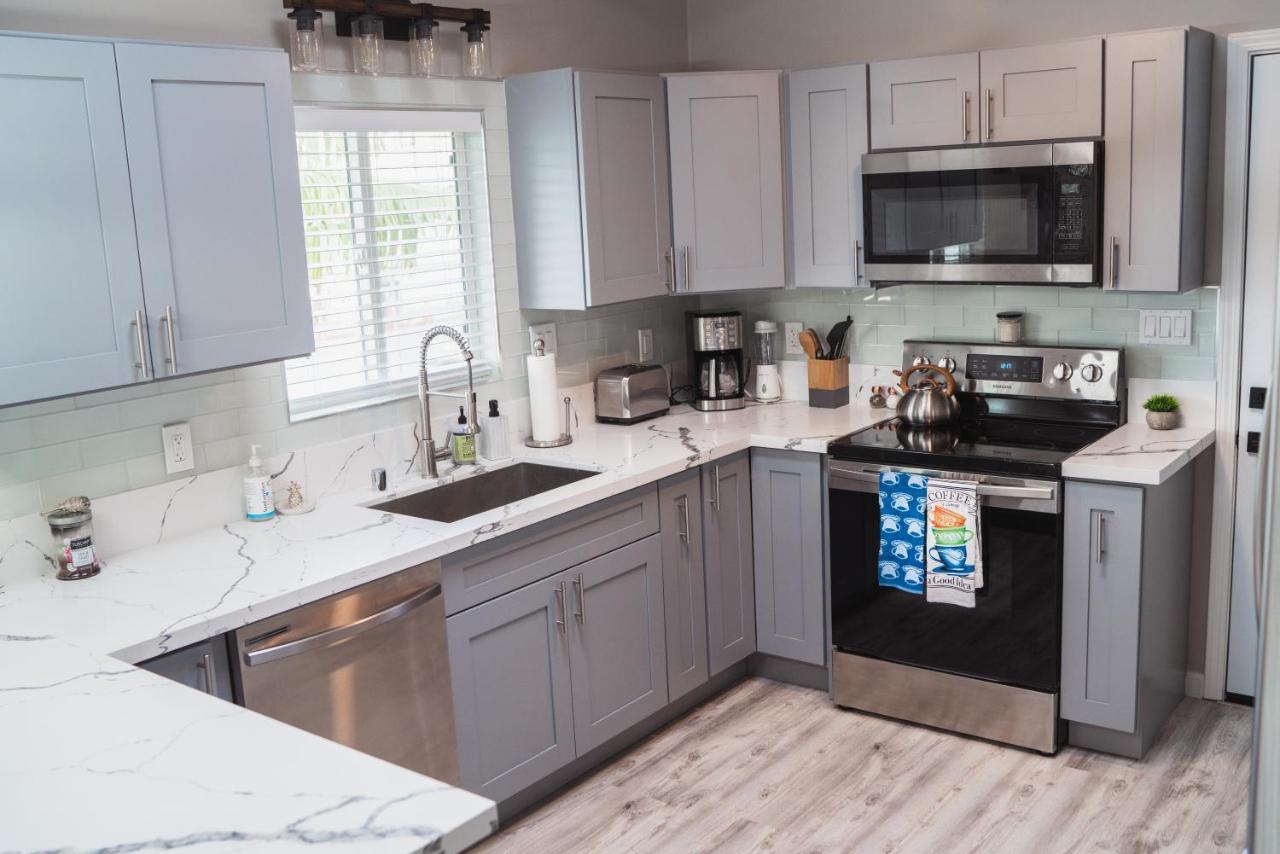 Spacious 2 Bedroom Beach House With King Suite Waianae Εξωτερικό φωτογραφία